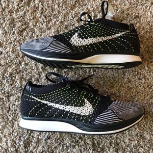 Nike Flyknit Racer